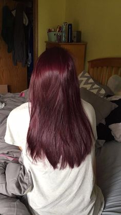 Pelo Color Vino, Wine Hair Color, Black Red Hair, Hairstyles Black Hair, Wine Red Hair, Wine Hair, Red Hair Inspo, Cherry Hair, Popular Hair