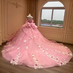 Organza Ball Gown For Sweet 16, Organza Quinceanera Ball Gown For Sweet 16, Organza Ball Gown Quinceanera Dress For Sweet 16, Quinceanera Dress With Sweetheart Neckline For Debutante Ball, Organza Quinceanera Dress With Sweetheart Neckline, Organza Quinceanera Dress With Sweetheart Neckline For Debutante Ball, Princess Style Organza Quinceanera Ball Gown, Princess Tulle Wedding Dress For Quinceanera, Fairytale Ball Gown For Quinceanera