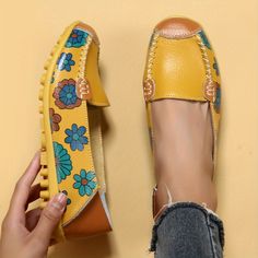 Look your best with these stylish women's casual yellow flat shoes with flower patterns. Crafted from high-quality materials, these shoes feature a lightweight and comfortable low top design that is sure to keep your feet supported and stylish all day long. Material Genuine Leather Closure Slip-on Toe Style Plain toe Special Features Lightweight Patterned Flowers Embellishment Feature None All-season Spring Type Ballet Strap Type Strappy back Item ID PV16216 Casual Yellow Leather Flats, Casual Yellow Flats With Round Toe, Casual Yellow Round Toe Flats, Yellow Slip-on Closed Toe Flats, Yellow Slip-on Flats For Summer, Yellow Slip-on Flats For Spring, Casual Yellow Closed Toe Flats, Comfortable Low-top Flats For Spring, Yellow Shoes Flats