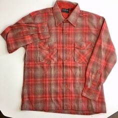 "Seller Notes: \"Article is in very good vintage condition. Just has a few snags as seen. Looks to have only been worn a few times.\" Brand: Cellini Decade: 1960s Color: Red Size (Men's): L Size Type: Regular Material: Wool Blend Style: Button-Front Sleeve Length: Long Sleeve Country/Region of Manufacture: Korea, Republic of Measurements Chest: 46\" Length:29\" Sleeve Length:33\"" Red Shadow, 70s Men, Luxury Winter, Wool Flannel, Hunting Shirts, Black Lab, Mens Oxfords, Wool Plaid, Retro Fashion