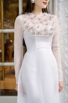 Very elegant design White Spring Banquet Dress, Elegant Fitted Ao Dai For Summer, White Mini Dress For Spring Banquet, Elegant White Ao Dai For Formal Occasions, White Long Sleeve Banquet Dress, White Long Sleeve Dress For Banquet, Fitted Elegant Ao Dai For Spring, Elegant Fitted Ao Dai For Spring, White A-line Dress For Banquet