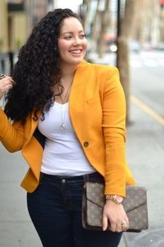 Plus Size Fashion for Women - by MediumJeanFoster Tanesha Awasthi, Look Plus Size, Yellow Blazer, Plus Size Beauty, Plus Size Fashion For Women, Look Plus, Curvy Fashion, Primavera Estate