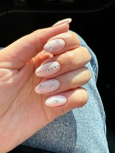 Birthday Nail Almond, Taylor Swift Concert Nail Ideas, White Detail Nails, Folklore Inspired Nails, Nail Design With Pearls, Cute Simple Nails Acrylic, Almond Nails Minimalist, Acyrilics Nails Ideas, Almomd Nails