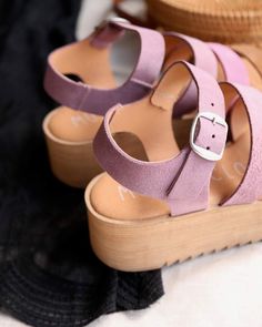 Musse & Cloud - Kaila Platform Sandals in Lilac – Shop Hearts Strappy Platform Sandals, Makeup Stain, Cute Sandals, Sandal Espadrille, Platform Sandals, Deodorant, Perfect Pair, Lilac, Espadrilles