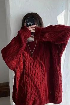 O-Neck Retro Knitted Red Colors Sweater – Tomscloth Red Sweater Outfit, Downtown Outfits, Cardigan Casual, Fall Sweater, Red Sweater, Red Outfit, Inspiration Mode, Mode Inspiration, Fall Sweaters