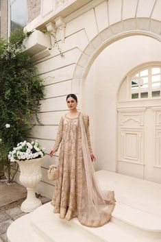 Rashmeen Bridal | Aghanoor Bridal Elegant Naqshi Sharara For Wedding, Wedding Lehenga With Naqshi Details In Georgette, Bollywood Style Wedding Dupatta With Dabka, Unstitched Naqshi Anarkali Set For Wedding, Elegant Gold Sharara With Naqshi Detailing, Elegant Gold Sharara With Naqshi, Chinon Anarkali Set For Wedding, Elegant Gold Naqshi Sharara, Wedding Dupatta With Dabka Work For Eid