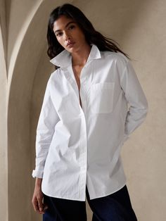 Oversized Poplin Shirt, Oversized White Shirt, Oversized Button Down Shirt, Women's Button Down Shirt, White Button Down Shirt, High Waist Fashion, Classic Wardrobe, White Button Down, Tailored Shirts