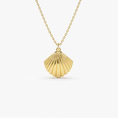 Made to Order Gold Kt: 14K (also available in 18K) Available Gold Colors: Rose Gold, Yellow Gold, White Gold Length & Width: 13.75 x 13.25 MM This 14k shell charm necklace is the perfect accessory to add a touch of coastal chic to your look. The delicate 14k gold chain holds a beautifully detailed shell charm, bringing a touch of the beach to your everyday outfits. Whether you're layering it with other necklaces or wearing it solo, this necklace is sure to become a staple in your jewelry collect Teardrop Diamond Necklace, Diamond Statement Necklace, Shell Charm Necklace, Diamond Star Necklace, Teardrop Diamond, Pave Necklace, Goddess Jewelry, Gold Colors, Team 7