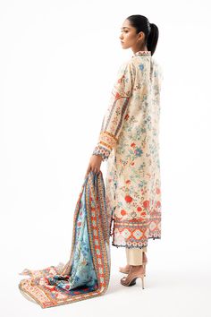 Azah Designer Bohemian Kurta With Floral Print, Festive Silk Kurta With Floral Print, Traditional Off White Dupatta With Printed Motifs, Spring Floral Print Cotton Silk Kurta, Bohemian Off White Chanderi Kurta, Silk Anarkali Kurta With Floral Print, Off White Kurta With Printed Motifs For Spring, Spring Off White Kurta With Printed Motifs, Floral Print Cotton Silk Sets For Spring