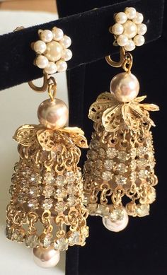 Fabulous Vintage Miriam Haskell Extra Long Chandelier Earrings~Baroque Pearls/Rhinestones/Gold-Tone Vintage Pierced Earrings For Festive Occasions, Vintage Dangle Chandelier Earrings For Festive Occasions, Victorian Dangle Chandelier Earrings For Parties, Vintage Formal Filigree Chandelier Earrings, Vintage Gold Chandelier Earrings For Festive Occasions, Vintage Chandelier Dangle Earrings For Festive Occasions, Vintage Festive Dangle Chandelier Earrings, Victorian Chandelier Dangle Earrings For Party, Festive Gold Vintage Chandelier Earrings