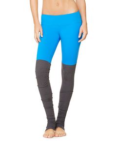 Goddess Leggings by Alo Yoga. I would like one in every color please Best Shorts, Yoga Bottoms, Alo Yoga Leggings, Bottoms For Women, Tennis Skirts, Women's Bottoms, A Goddess, Ribbed Leggings, Nice Shorts