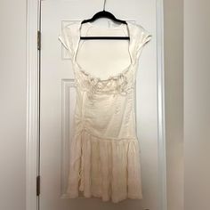 Never Worn. Would Be Cute For Summer Vacation Or Engagement Party Casual Cream Mini Dress For Party, Fitted Cream Mini Dress For Vacation, Fitted Cream Summer Dress, White V-neck Sundress For Garden Party, Casual Cream Ruched Mini Dress, White V-neck Picnic Dress, Tiktok Dress, Off White V-neck Mini Dress For Beach, Feminine White V-neck Beach Dress