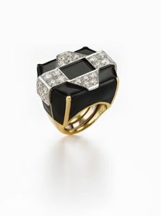 Brilliant-cut diamonds, black enamel, 18K gold, and platinum Ring also available in white enamel Wedding Ring Redesign, Gents Ring, David Webb, Buckle Ring, Jewels Rings, Platinum Jewelry, The David, Ring Black, Women Diamond