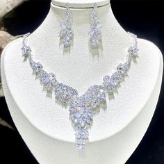 Bridal Necklace Set Weddings, Christmas Party Jewelry, Blue Quince, Bridal Necklace Set, Bridal Jewelry Set, Bridal Event, Fashion White, Wedding Accessories Jewelry, Cz Necklace