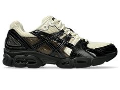 GEL-NIMBUS 9 | Unisex | Vanilla/Black | Sportstyle Shoes | ASICS United States Asics Gel Nimbus 9 Outfit, Korean Shoes Sneakers, 2024 Sneaker Trends, Avant Garde Shoes, Asics Gel Nimbus 9, Gel Asics, Asics Wrestling Shoes, Gel Nimbus 9, Black Asics