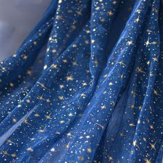 Royal Blue  fabric, Light weight but drapery organza lace, Silver print foil star celestial pattern organza fabric, Print gold stars fabric, sold by the yard, hot sale!! ☀Listing is for 1 yard. 1 yard is about 91 cm.  ☀Length:   additional  quantity is available. ☀Width: About  55''( 140 cm) ☀Material: organza Starry lace trim available: https://www.etsy.com/hk-en/listing/1477176545/ For delivery time, please contact me first. Or if you have any questions, please feel free to contact me. Blue Tulle Fabric For Party, Blue Star Print Party Dress, Blue Sheer Tulle Fabric For Party, Dress Rave Outfit, Beach Party Dress, Winter Formal Dresses, Sewing Stuffed Animals, Rave Outfit, Organza Fabric