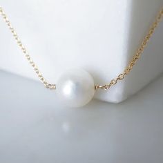 Round Pearl Necklace - JewelLUXE Simple Pearl Chain, Rose Gold Pearl Necklace, Minimalist Necklaces, Floating Pearl Necklace, Simple Pearl Necklace, March Birthstone Necklace, Black Diamond Necklace, Gold Lariat Necklace, Floating Necklace