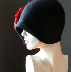 Black felt hats Cloche Felted Hats felt hat Cloche Hat Flapper Hat Art Hat B;ack Hat La belle epoque Art Deco 1920s hat Art Hats Black hat cloche 1920's hat Gatsby's hat Hats&Caps Accessories Handmade Great, very flattering hat ! Adapts to the head ! Special and unique ! Sophisticated and elegant ! I can make this hat in other colors and sizes. Made just for you As the base for my works I use great materials like highest quality Australian merino wool (18 micro). All my works are made by han Cappello Cloche, Poppy Hat, Posh Clothing, 1920s Hats, 1920s Hat, Felted Hats, White Fascinator, Gatsby Hat, Cloche Hats