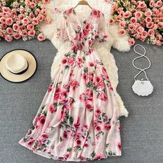 You Look Fab, Robes Glamour, Rock Dresses, Rose Print Dress, Clothing Art, Pink M, Elegant Dresses For Women, Outfits Spring, Floral Dress Summer