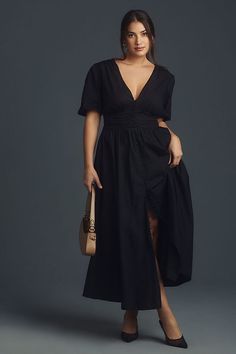 Work Clothes Women Plus Size, Dress For Midsize Women, Plus Size Soft Natural Kibbe, Women Plus Size Outfits, Plus Size Wedding Outfits, Fashion For Curvy Women, Dresses For Curvy Women, Black Dress Plus Size, Plus Size Clothes For Women