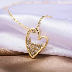 1.50Ct Round Cut Simulated Diamond Heart Shape Pendant 14k Yellow Gold Finish Heart Shaped Diamond, Heart Shape Pendant, Diamond Heart, Heart Shape, Gold Finish, Round Cut, Heart Shapes, Yellow Gold, Yellow