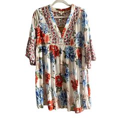 Umgee Women's Size S Floral Multi Print V-Neck Peasant Bohemian Blouse Top Condition = New With Tags! See Photos 20" Under Arm To Under Arm 34" Length Casual Flowy V-neck Peasant Top, Bohemian V-neck Peasant Top With Floral Print, Multicolor Floral Print V-neck Peasant Top, Peasant Style V-neck Blouse For Brunch, Flowy V-neck Rayon Peasant Top, Bohemian V-neck Blouse For Day Out, Vacation Floral Print Blouse With Split Neck, Vacation Split Neck Blouse With Floral Print, Bohemian V-neck Rayon Peasant Top