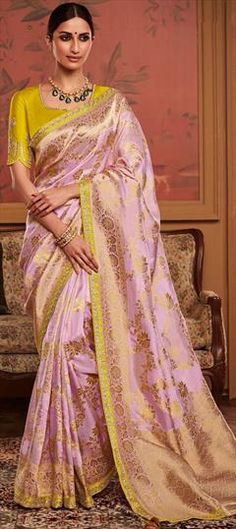 Pink and Majenta color Saree in Dolla Silk, Silk fabric with Embroidered, Thread, Weaving work Wedding Sarees Online, Party Kleidung, Embroidery Saree, Organza Saree, Work Sarees, Soft Silk Sarees, Designer Saree, Traditional Sarees, Designer Sarees