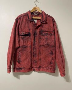 Vintage Jean Jacket  - Rare  - Made in Canada  - 80s vintage  - Acid wash design  - Rusty colour way  - Pocketed  Size: Large (fits oversized)  Good vintage condition  No rips or holes  No stains 90s Style Relaxed Fit Denim Jacket With Long Sleeves, Vintage Washed Outerwear For Streetwear, Oversized 90s Long Sleeve Denim Jacket, 90s Oversized Long Sleeve Denim Jacket, Oversized 90s Denim Jacket With Long Sleeves, Oversized 90s Denim Jacket For Fall, 90s Oversized Denim Jacket For Fall, Vintage Oversized Distressed Outerwear, Oversized Distressed Vintage Outerwear