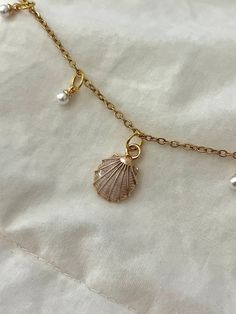 Charm Necklace Sea Shell Necklace Pearl Necklace Dainty Ocean Jewelry Mermaid Core Birthday Gift Coastal Jewelry Gift for Beach Lovers - Etsy Mermaid Core Birthday, Sea Shell Necklace, Coastal Jewelry, Mermaid Core, Etsy Promotion, Ocean Jewelry, Seashell Necklace, Necklace Pearl, Book Cover Art