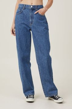 Loose Straight Jean Relaxed Mid-rise Jeans, Relaxed Mid-rise Everyday Jeans, Relaxed Mid-rise Jeans For Everyday, Everyday Relaxed Mid-rise Jeans, Relaxed High Rise Jeans For Everyday, Everyday Relaxed Jeans With Five Pockets, Relaxed Straight Leg Medium Wash Jeans, Relaxed High-rise Jeans With Pockets, Relaxed High Rise Jeans With Pockets