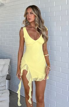 Like That Mini Dress Buttercup Pink Spring Fling Dress, Hoco Dresses For Big Bust, Yellow Satin Hoco Dress, Garden Theme Outfit Ideas, Spring Formal Mini Dress, Hoco Dresses A Line, Short Dresses To Wear To A Wedding, Beachy Hoco Dress, Summer Outfits Heels