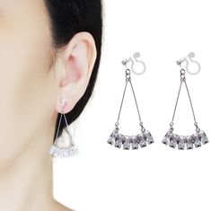 🌟MiyabiGrace Frontpage https://www.etsy.com/shop/MiyabiGrace 🌟More invisible clip on hoop earrings. https://www.etsy.com/jp/shop/MiyabiGrace?show_panel=true&section_id=25146523 Details ◆Length:1.77 inches (4.5 cm) ◆Weight:3.9 g (0.14 oz) ◆Color: Silver ✨These are sparkly large fringe shaped rhinestone crystal invisible clip on earrings. They dangle elegantly and shimmer a lot. These invisible clip on earrings are suited for daily wearing, wedding, date, prom, or any occasions you want to be mo Clip On Hoop Earrings, Crystal Fringe, Rhinestone Jewelry, Jewelry For Her, Large Earrings, Pain Free, Earring Findings, Earrings Dangle, Pierced Ears