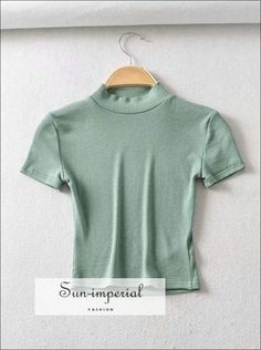 Sun-Imperial Material:COTTON Material:Spandex Sleeve Length(cm):Short Sleeve Style:REGULAR Fabric Type:JERSEY Pattern Type:Solid sun-imperialJK2004102 Clothing Length:Short Decoration:NONE Style:Casual Age:Ages 16-28 Years Old Collar:Turtleneck Size Table S : Shoulder 32cm(12.6") Bust 68-84cm(26.8"-33.1") Sleeve 12cm(4.7") Length 40cm(15.7") M : Shoulder 33cm(13") Bust 72-88cm(28.3"-34.6") Sleeve 13cm(5.1") Length 41cm(16.1") The size be measured by ourselves, error 1-3cm Sizing advice : Most it Green Fitted Crew Neck Top, Fitted Green Crew Neck Top, Fitted Green Trendy T-shirt, Green Stretch Casual Top, Green Fitted Casual T-shirt, Casual Fitted Green T-shirt, Green Stretch Short Sleeve Top, Trendy Green Stretch Shirt, Green Basic Crew Neck Tops