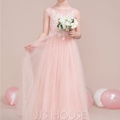 Brand New Jj’s House Junior Bridesmaid Dress In Blushing Pink Size Girls 16. Just Too Small For My Daughter. $50 Plus Shipping Also Selling Matching Little Sisters Dress In A Size 8 Junior Bridesmaids Dresses, Jr Bridesmaid Dresses, Flower Girl Dresses Pink, Blush Pink Flower Girl Dress, High Low Ball Gown, Pink Flower Girl Dress, Champagne Color Dress, Jjs House, Flower Girl Dresses Blue