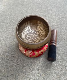 * Comes with a singing bowl, cushion, AND a wooden mallet! * Beautiful  * Portable/Travel Size so you can take the good vibes wherever you go!  * Made of High-Quality and Elegant Looking Bronze!  * Perfect as a gift for friends and family * Ideal for meditation, relaxation, yoga, or even to use in classrooms * Play by Striking Once OR Rotate around the Rim (Read more about how to play the singing bowl below!) 💚 How do you play a Singing Bowl? 💚  * Hold the Singing Bowl on your flat palm. Make Moving Kit, Relaxation Yoga, Singing Bowl Meditation, Meditation Bowl, Wooden Mallet, Meditation Relaxation, Zen Room, Sound Bath, Cleansing Crystals