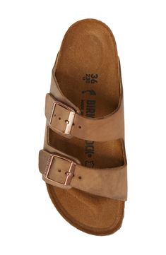 Spring Pants, Birkenstock Sandals Arizona, Birkenstock Arizona, Distressed Leather, Sandal Women, The Shape, Arch Support, Leather Sandals, Birkenstock