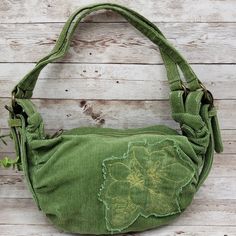 Iso This Green Corduroy Purse From Roxy. Please Comment Below If You Have This And Are Willing To Sell!! Everyday Corduroy Shoulder Bag With Pockets, Green Corduroy Bag For Daily Use, Trendy Corduroy Shoulder Bag, Green Retro Crossbody Shoulder Bag, Eco-friendly Green Crossbody Bag, Cute Bags, Green Fabric, Roxy, Bag Lady