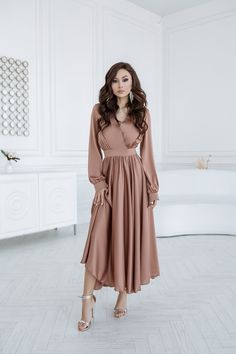 Fabric: faux silk Viscose 35%, Polyester 35%, Cotton 20% Nylon 10% V-neck Long sleeve Puffed sleeve Accordion pleat Maxi length Beige Silk, Puff Sleeve Dresses, Pleated Maxi, Sleeve Maxi Dress, Long Sleeve Maxi, Trendy Accessories, Long Sleeve Maxi Dress, Puff Sleeve, Maxi Dress