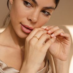 Just like a knot cannot be undone, let our Diamond Heart Knot Ring represent your unwavering love. Give as a promise ring for that special someone as a romantic and sentimental gift. Material: High Quality Solid 925 Sterling Silver Finish: 18K Gold Featuring a ~6mm by 7.5mm Genuine CZ Diamond adorned Knot Design on a Gold Band SKU: RR-RR096 Sizing Guide Rings are created true to standard US sizing. For the best fit we suggest having your finger(s) sized. We offer a physical ring sizer as well! A Adjustable Gold Heart Initial Ring, Diamond Love Knot Ring, Gold Heart-shaped Initial Ring For Gift, Diamond Knot Ring, Heart Knot Ring, Initial Tag Necklace, Heart Knot, Sideways Initial Necklace, Fingerprint Necklace