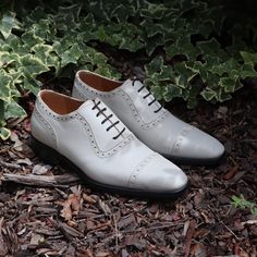 Adelaides are a unique oxford characterized by the rounded broguing around the eyelets. Slightly more formal than a full brogue. A perfect blend of modern and classic styling. On the new sleek chiseled last these are definitely going to turn some heads. Hand painted patina Recraftable Blake Stitch construction Available in any color including unfinished white crust leather for a completely custom patina. Italian Leather, Olive Green, Patina, Grain, Oxford, Sleek, Hand Painted, Turn Ons, Leather