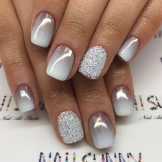 Amazing Prom Nails For Your Special Day ★ See more: http://glaminati.com/amazing-prom-nails/ Nails Gray, Christmas Dip, Stars Nails, Nails Grey, Prom Nail Designs, Fall Ombre, Gray Ombre, Nails Ombre