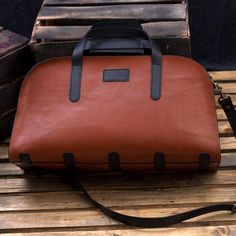 Leather Duffel - Hipster Bag - Vegetable Tanned Duffle - Antique Finish Leather Gym Handbag - Overni Classic Leather Duffle Bag With Waxed Finish, Leather Duffle Bag With Removable Pouch For On-the-go, Gym Handbag, Rectangular Leather-lined Duffle Bag For Overnight Trips, Brown Leather-lined Rectangular Duffle Bag, Vintage Leather-lined Duffle Bag For Travel, Hipster Bag, Raw Leather, Overnight Travel Bag