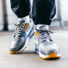 "Nike Air Max 90 Essential" •Wolf Grey• on-feet #airmax90 #onfeet #airmax Trending Sneakers, Latest Sneakers, Nike Air Max 90, Air Max Sneakers, Air Max, Grey And White, Nike Air Max