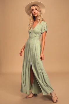 Midi Dress For Wedding Guest, Sage Midi Dress, Sage Green Maxi Dress, Midi Dress Wedding, Blonde Hair Tan Skin, Dressing Table Ideas, Dress For Wedding Guest, Midi Dress Wedding Guest, Hair Tan Skin