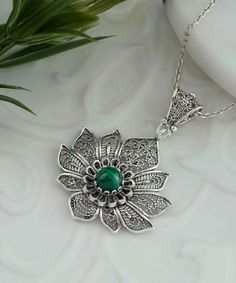 Silver Anklets Designs, Buddhist Jewellery, Fancy Jewelry Necklace, Anklet Designs, Malachite Pendant, Silver Polish, Women Pendant, Classy Jewelry, Flower Pendant Necklace