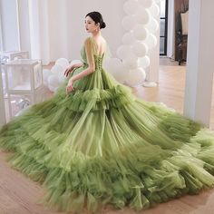 Elegant Off-Shoulder Tulle Ball Gown Evening Dress Green Evening Dress For Banquet During Prom Season, Green Ball Gown For Quinceanera, Green Tulle Evening Dress, Green Tulle Evening Dress With Ruffles, Green Ruffled Ball Gown For Party, Green Tulle Evening Gown, Green Ruffled Dress For Prom, Green Ruffled Dress For Prom Season, Green Ball Gown Evening Dress For Prom