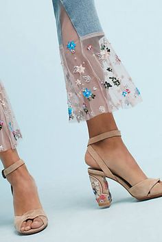 Mode Shoes, Diy Vetement, Dresses Summer, Embroidery Fashion, Mode Inspiration, Fashion Details, Who What Wear, Dresses Casual