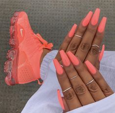 Coloured Acrylic Nails, Neon Coral Nails, Nails Guide, Bright Summer Acrylic Nails, Neon Summer, French Pedicure, Nagellack Trends, Coral Nails, Summer Manicure