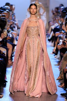 Elie Saab Couture Fall 2023 Fall Winter 2023 2024, Elie Saab Haute Couture, Runway Gowns, Elie Saab Fall, Elie Saab Couture, Paris Couture, Fairytale Dress, Fantasy Dress