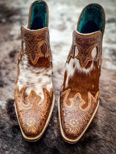 Myra Bag - Frisco Falls Hand-Tooled - Western Boots - Bronco Western Supply Co. Style Boots Women Fashion, Bride Cowboy Boots, Harmony In Design, Western Style Clothing, Wide Width Shoes For Women, Cute Cowgirl Boots, Bohemian Boots, Cowgirl Wedding, Western Shoes